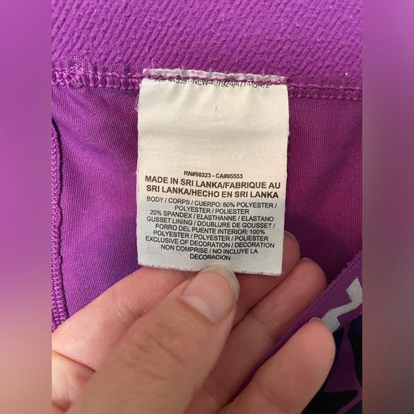 Nike Pro Athletic Shorts in Purple Geometric Design - Picture 3 of 4